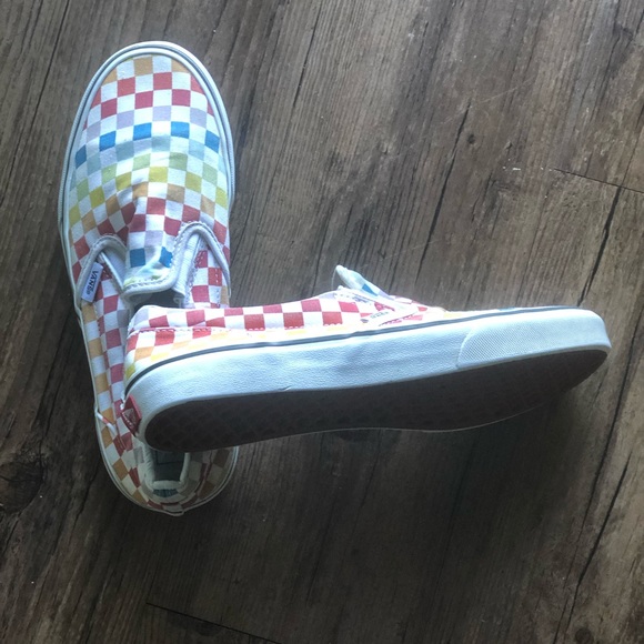 VANS Checkerboard Sneakers - Picture 2 of 7